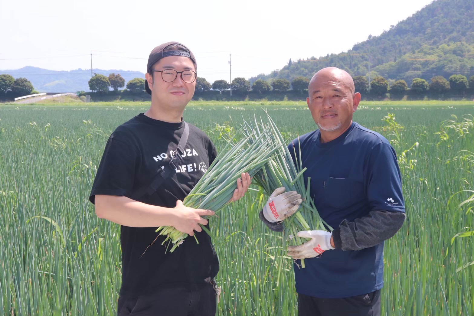 契約農家さまとの2ショット